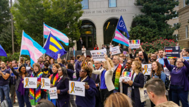 Manifestación en la Corte Suprema por la igualdad LGBTQ