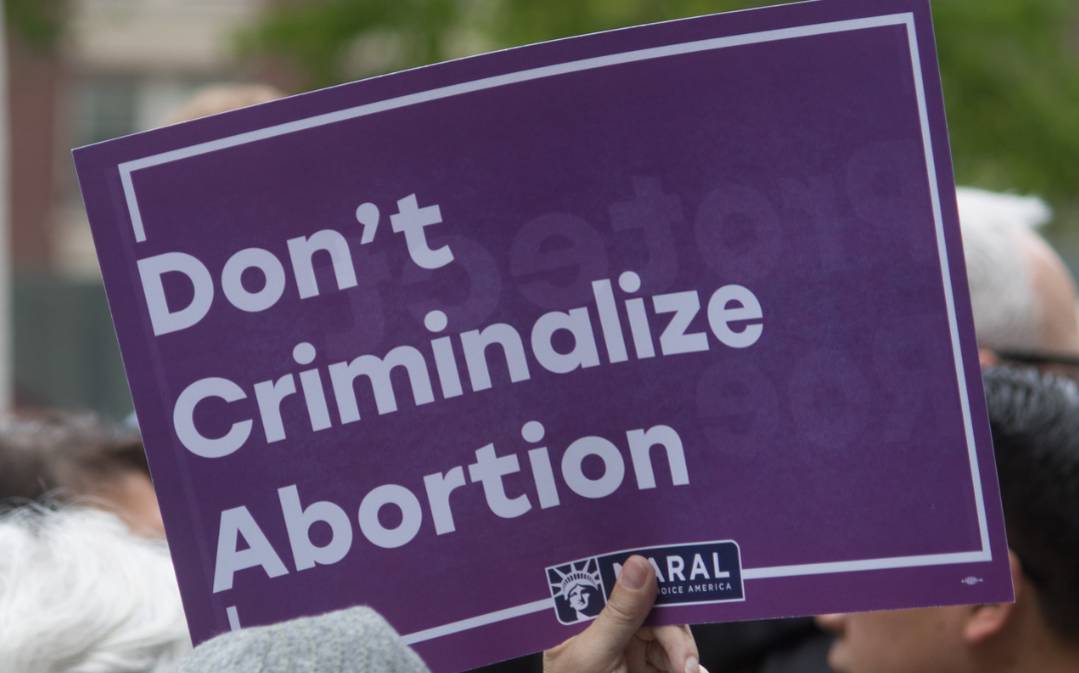 Texas SB 8 Abortion Ban Pays Bounty To Snitches, Punishes Everyone Else ...