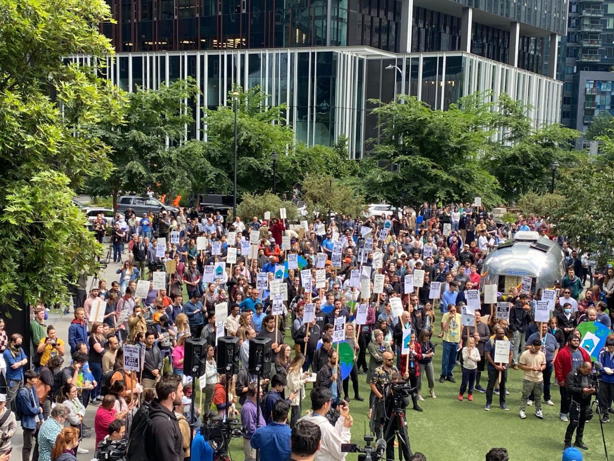 Nearly One Thousand Seattle Amazon Workers Walk Off The Job ...